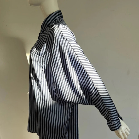 urban outfitters Sunny Day women’s white striped long sleeve shirt Blouse Size M - Picture 5 of 10